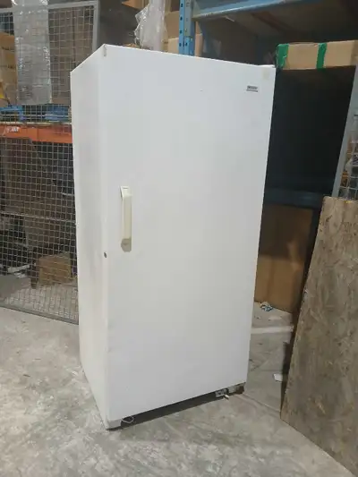 White 21 cuft upright freezer ! 110v! Working! , View more