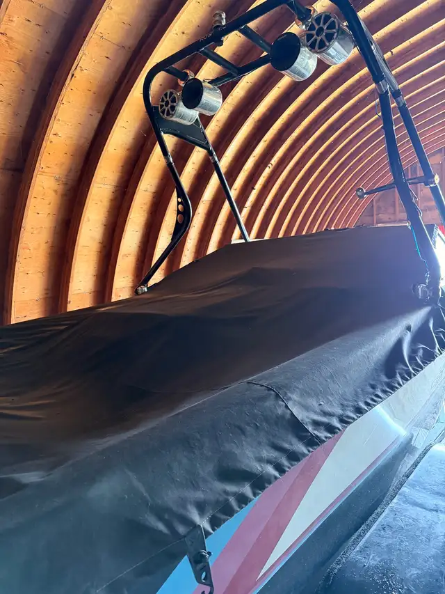 1992 Centurion Ski Boat For Sale in Powerboats & Motorboats in Prince Albert - Image 6