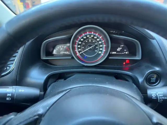 Mazda3 2015450229984192768001