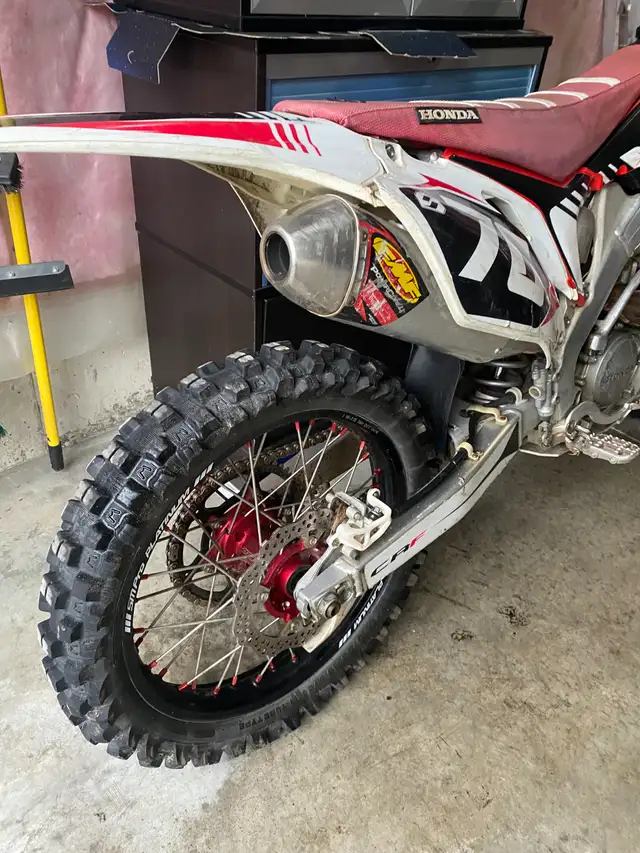 2011 Honda CRF-250 in Dirt Bikes & Motocross in Markham / York Region - Image 4
