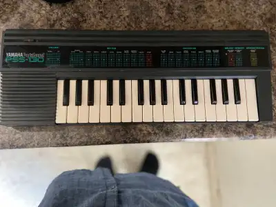 Yamaha PortaSound pss-130