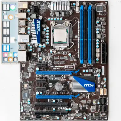 Cpu: Intel i5-2500k Motherboard: MSI ms 7673 ver 2.0 Ram: 4 sticks (16gb) willing to throw in a gtx...