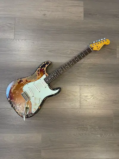 Relic Fender Strat, View more