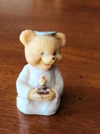 Little collectable vintage bear