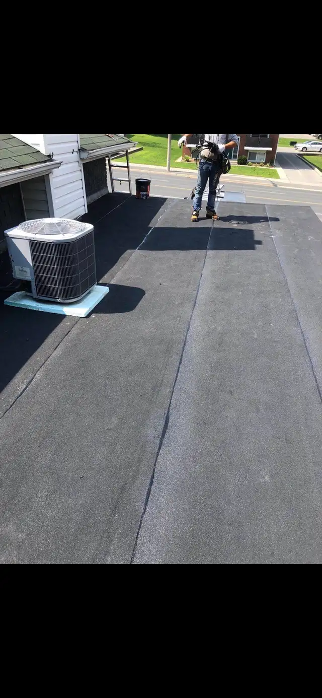 Roof  repair,  eavestrough ,Gutter guards .vent soffit 537541451857930241