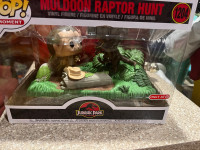 Funko Pop! Moment- Jurassic Park Muldoon Raptor Hunt