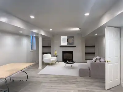Large 2 bedroom for rent Ancaster