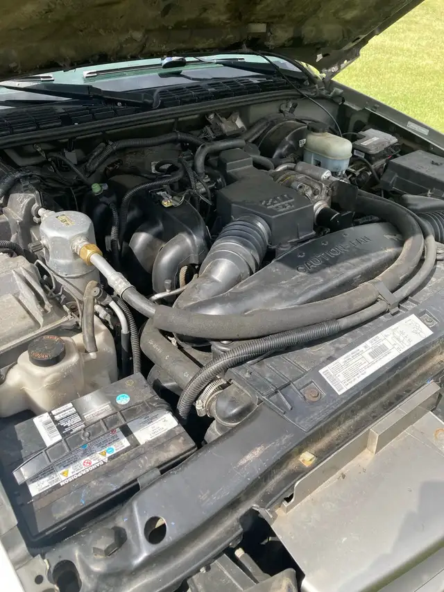 GMC Sonoma in Cars & Trucks in Fort St. John - Image 7