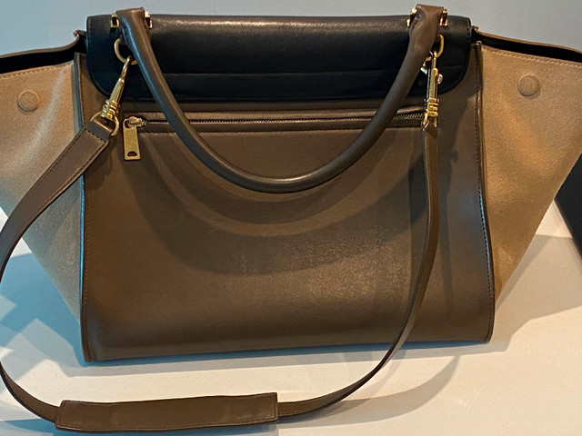 Celine Trapeze Bag - Large in Women's - Bags & Wallets in City of Toronto - Image 2