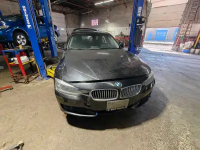 Bmw 320i 2014 bad engine all body and engine parts available please contact 416 419 4077 for quickes...