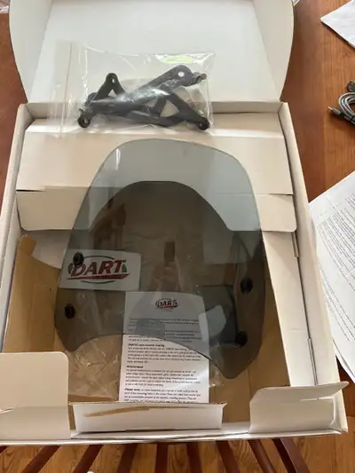 Great condition. Fits Street Twin & Speed Twin 900. $190 + HST new.