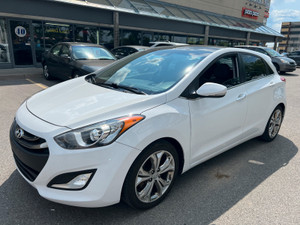 2013 Hyundai Elantra, Limited, Leather, Nav, Camera, Sunroof,