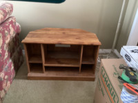 Coffee Table / End Table / TV or Sound System Stand