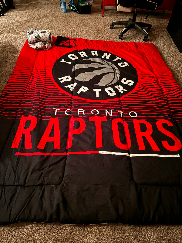 Toronto Raptors Comforter Set in Bedding in Calgary