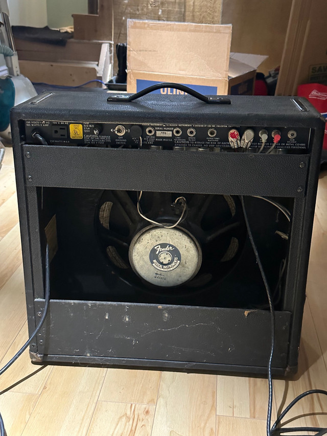 Vintage  Fender 75 amp in Amps & Pedals in Oshawa / Durham Region - Image 2