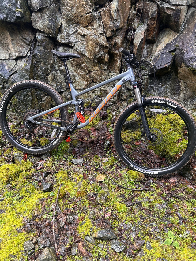 2020 Norco Fluid Large in Mountain in Victoria