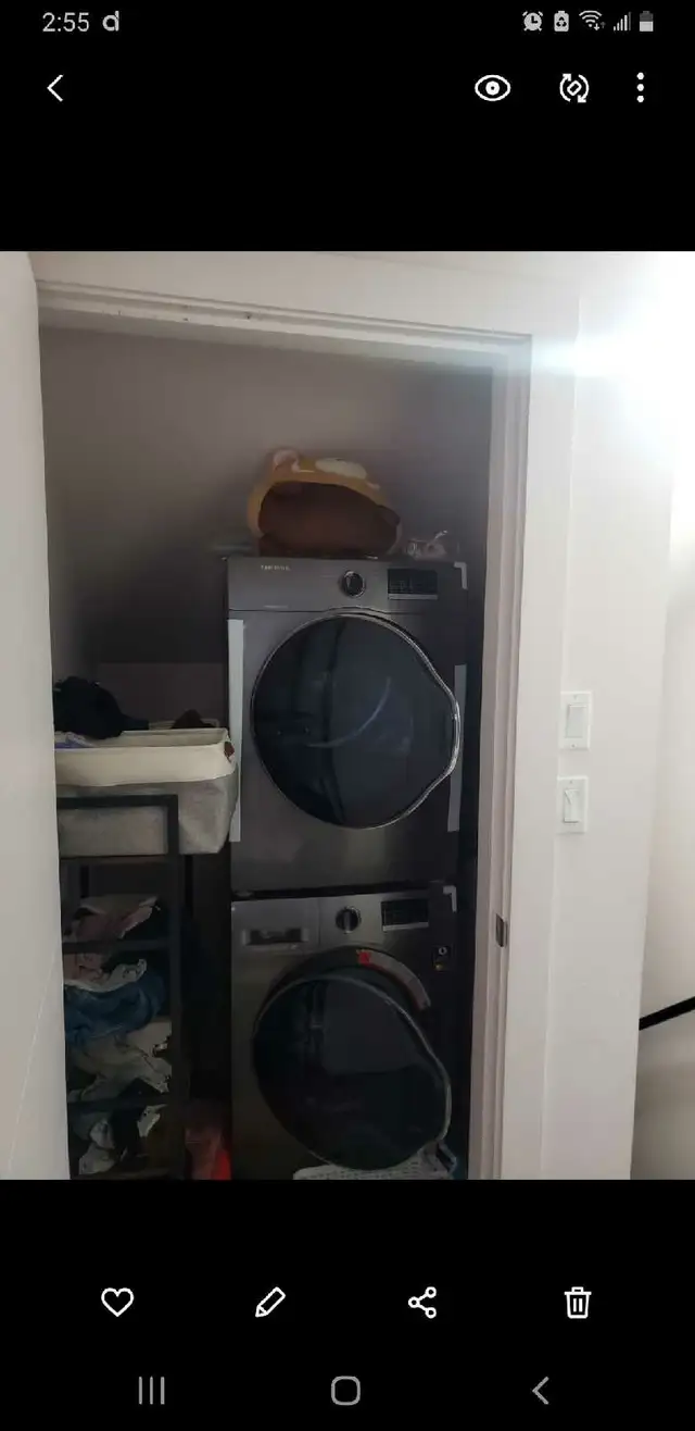 1 bed  and 1.5 bathroom  in Room Rentals & Roommates in Vancouver - Image 2