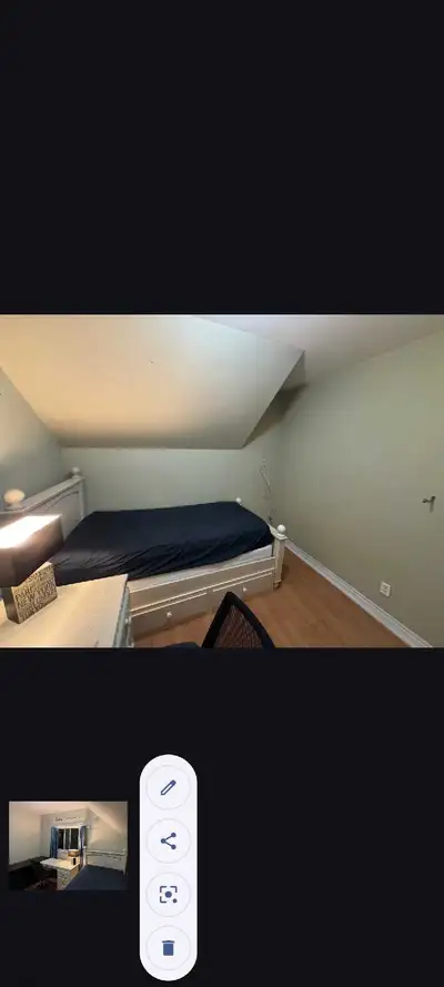 Private room for rent in Bell park area close to hospital/downtown area. Apartment shared with 2 oth...