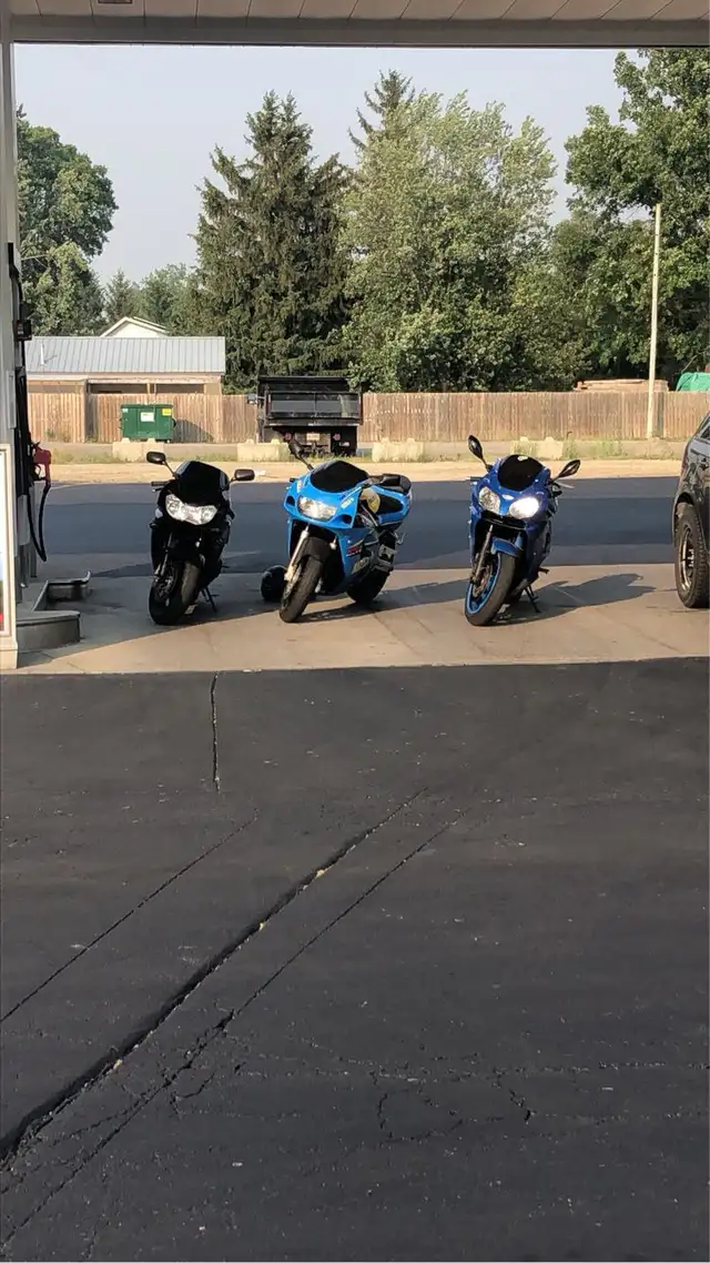 Suzuki gsxr  in Sport Bikes in London - Image 5