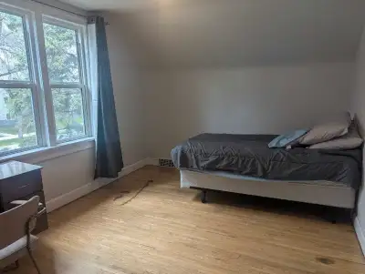 Private room @$750