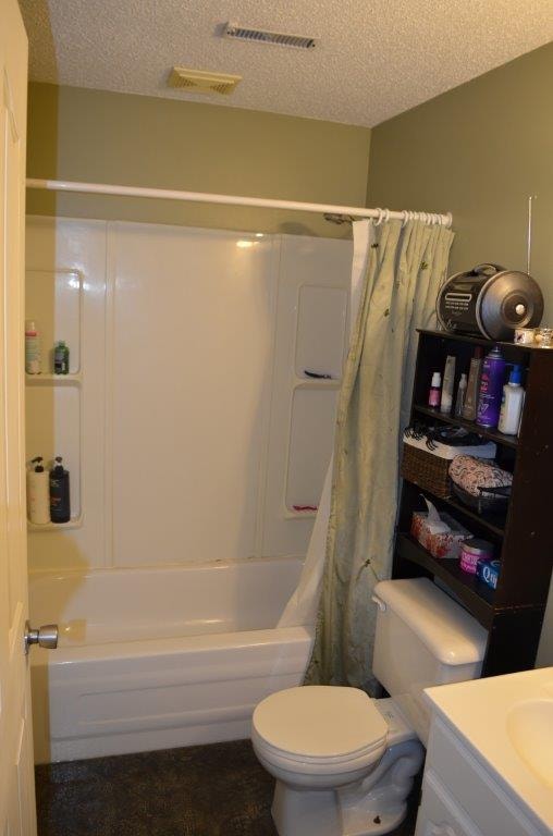 BRIDLEWOOD 2 BEDROOM WALKOUT BASEMENT SUITE Private entry Long Term