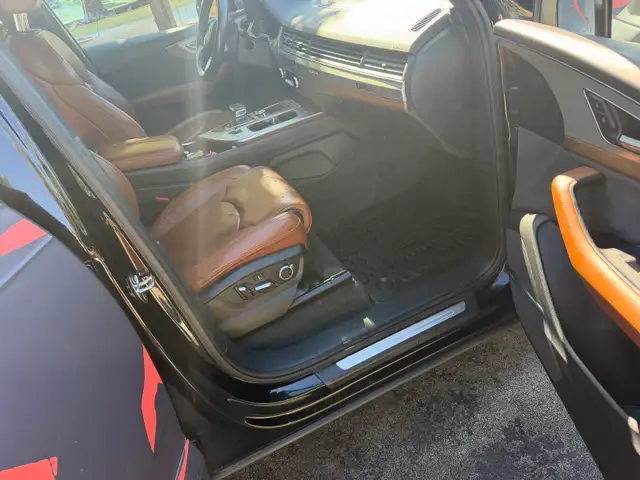 car detail 574233396768286723