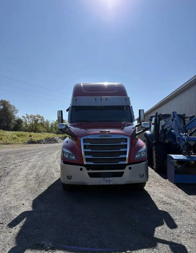 Chauffeur recherché pour un trajet dédié de septembre à Ile in Drivers & Security in Québec City - Image 2