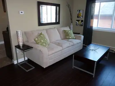 Welcome to one of Regina's finest executive rental properties. An immaculately decorated 1 bedroom c...