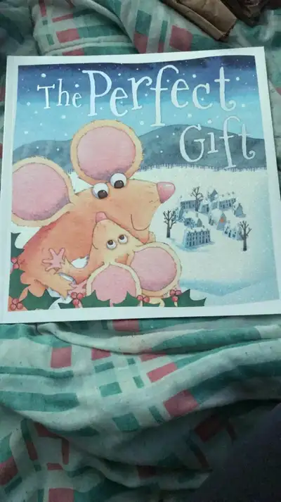 the perfect gift - book, View more
