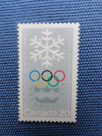 Timbre neuf du Canada sur les Symboles olympiques à 1,00$