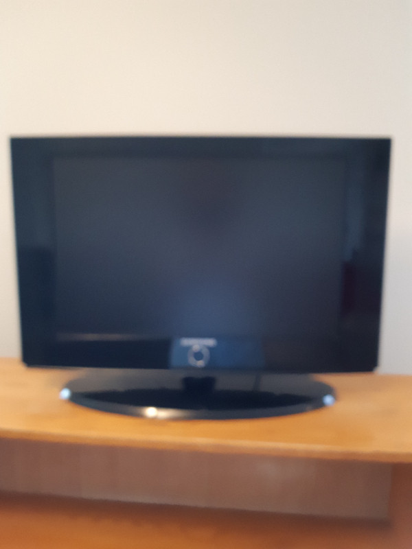 Samsung 24" TV Like New TVs Saint John Kijiji