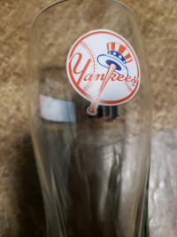 New York Yankees beer glass 