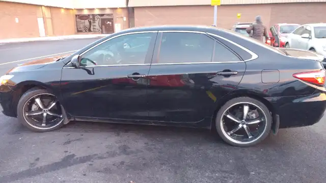 Kit 4 mags 20 pouces pneus TOYO 245-35-R20 tires 20inch rims set in Tires & Rims in Laval / North Shore - Image 2