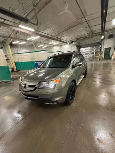 2007 Acura MDX SH-AWD | $9,900 | LOADED & WINTER-READY Active Alberta Title Winter tires and Rims li...