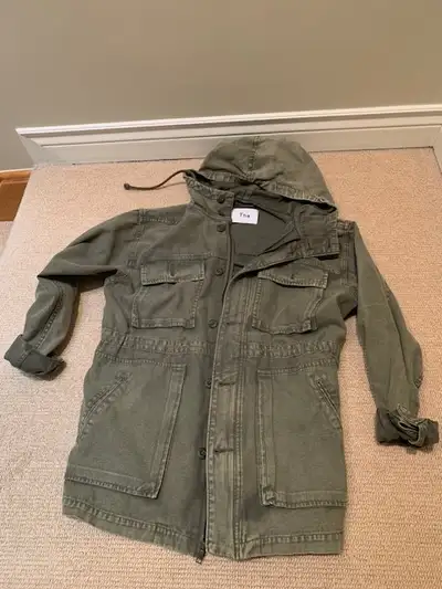 Women's / Teenager jackets and Girl's Winter Coat. From pet and smoke free home. 1. Aritzia TNA gree...