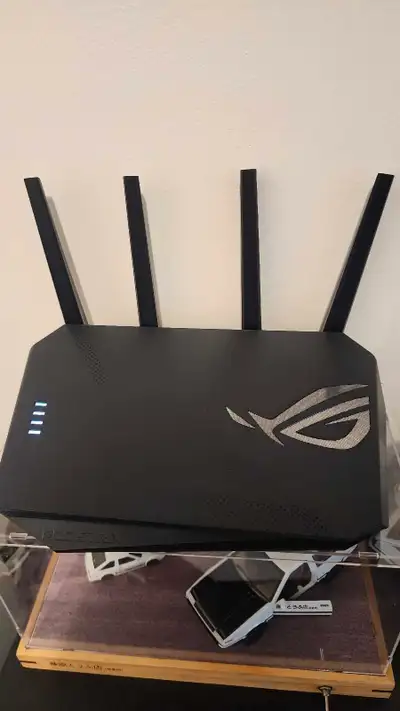 ASUS ROG STRIX GS-AX5400 Router, View more