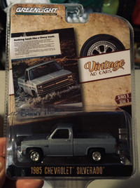 1985 Chevrolet Silverado Truck Diecast Collectible 1/64 