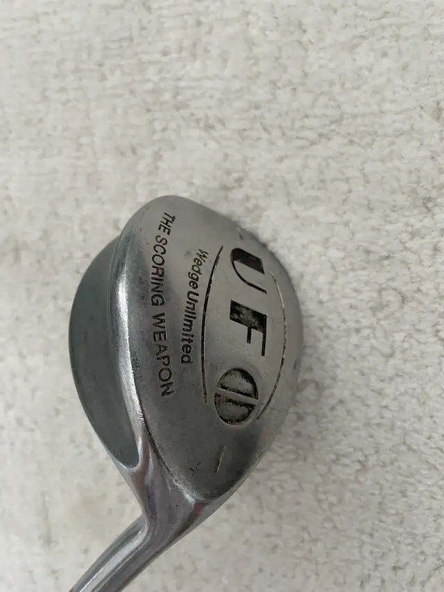 UFO golf wedge right handed in Golf in Oakville / Halton Region - Image 4