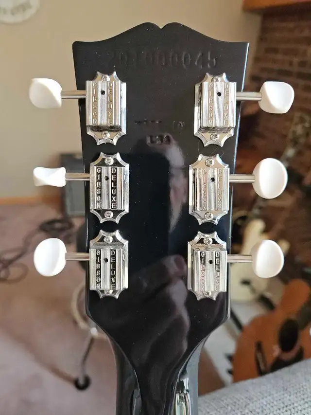 Gibson Les Paul Junior in Guitars in Kenora - Image 10