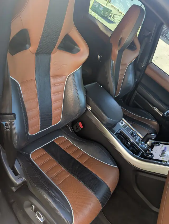 2016 Range Rover SVR541614479445872644