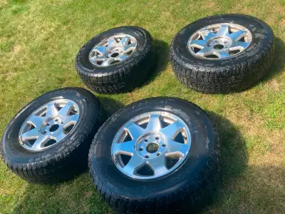4 Rims from a 2005 Cadillac Escalade $200 each ( tires no good) All for $700