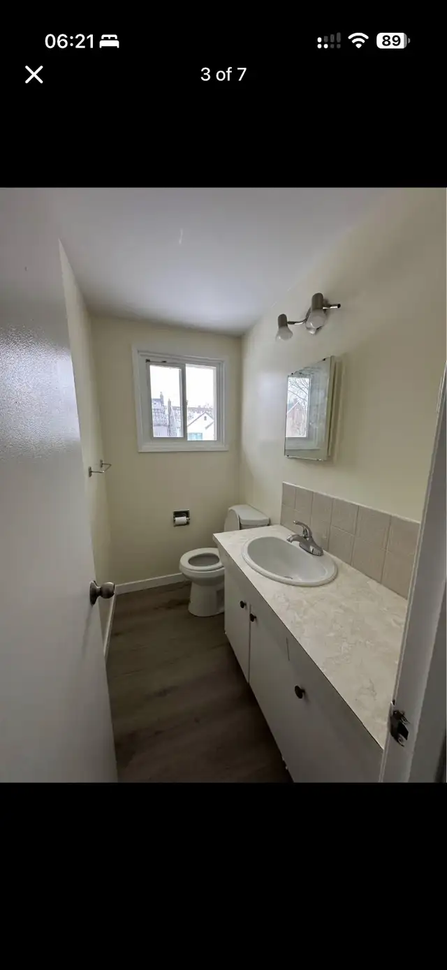 3 bedroom townhouse for rent Nov 1 in Long Term Rentals in Winnipeg - Image 5