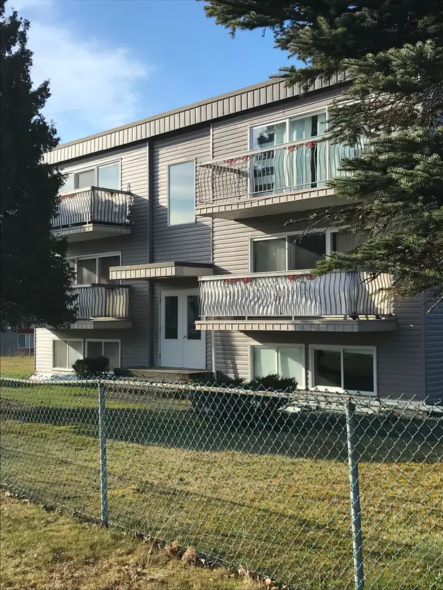 Quiet Adult Apartment has a Suite to Rent in Long Term Rentals in Kitimat - Image 3