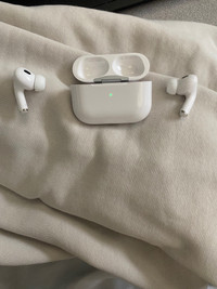 Barely used AirPods Pro 2