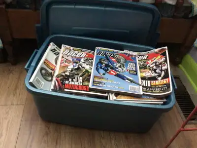 Tote full of racer x magazines mostly 2007/08 few others. Probably about 10 MXP magazines also. All...