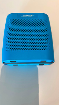 BOSE SoundLink Colour Bluetooth Speaker in Blue Model 415859