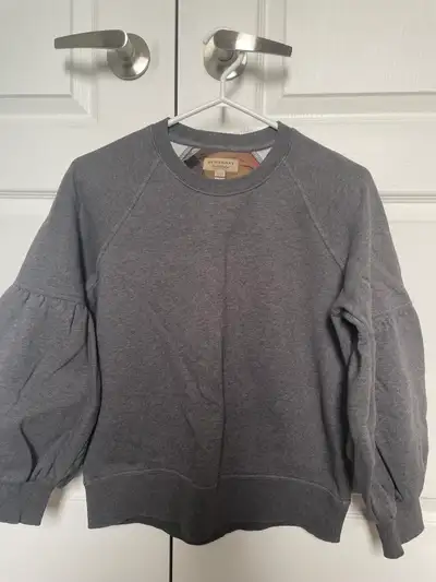  Burberry sweatshirt , View more