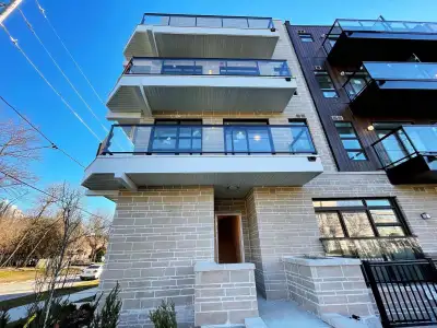 Yonge & Finch Townhome for rent