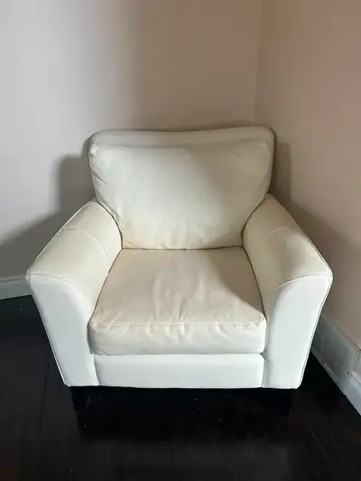 White Leather Sofa Chair in Excellent Condition, View more