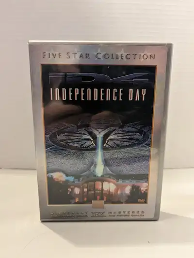 The aliens are coming and their goal is to invade and destroy Earth. Fighting superior technology, m...